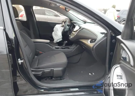 2019 Chevrolet Malibu 1Ls z USA, uszkodzony, nr VIN 1G1ZB5ST7KF205104